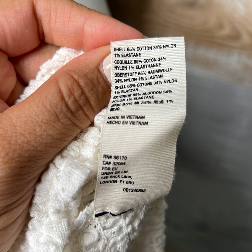 FREE PEOPLE
CONFECTION TOP white size Large - Picture 6 of 8